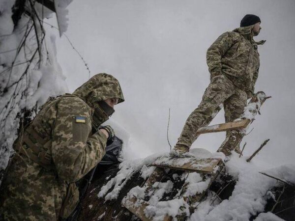 Житель Красноармейска: полицейские Украины обирали погибших