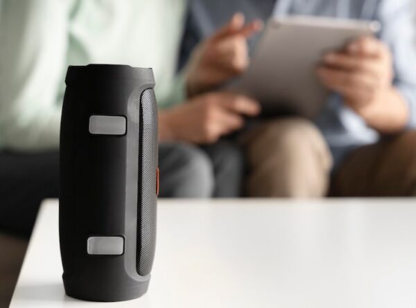 Портативная колонка JBL Link Music обзор и характеристики