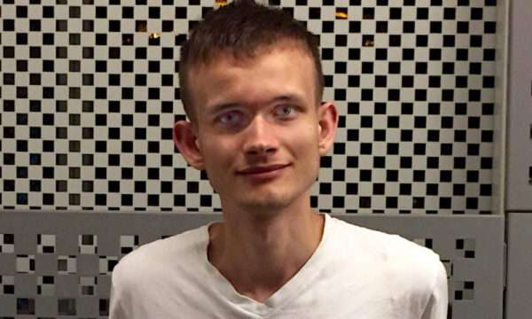 Виталик Бутерин продал 17 000 ETH на фоне падения курса эфира на 37%