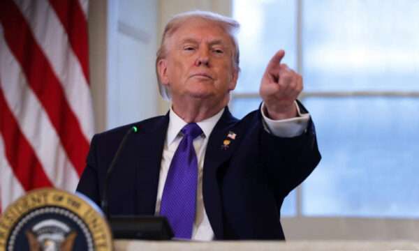 Биткоин упал до $68 300 из‑за ультиматума Трампа Ирану