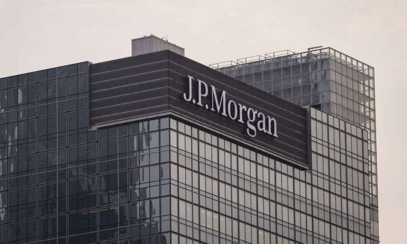 Жертвы предполагаемой финансовой пирамиды подали в суд на JPMorgan