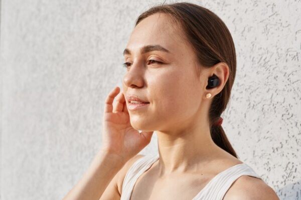 AirPods Pro за 15990 рублей новые возможности звука