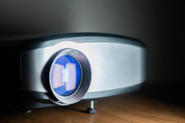 Проектор Xiaomi Mijia Projector 2 Pro обзор и характеристики