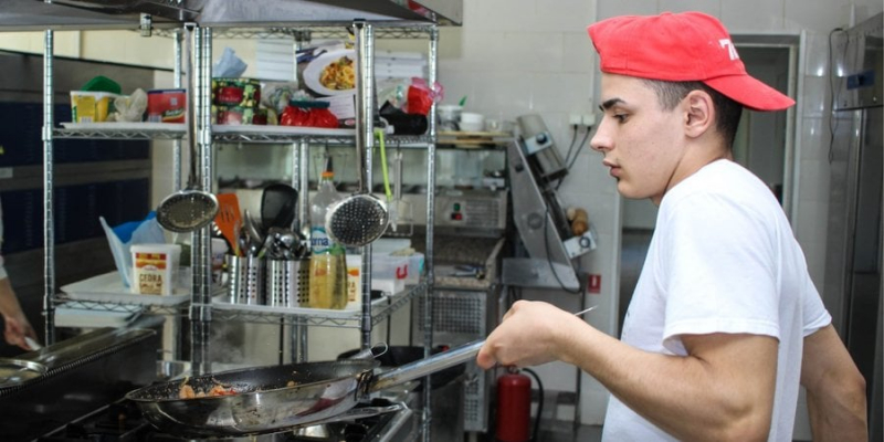 2400 грантів, понад мільярд гривень. Кабмін розширив фінансування програми єРобота — як отримати гроші