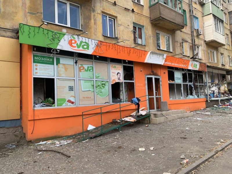 Новини компаній: Нові концепти, магазини на деокупованих територіях і план «Б». Як EVA планує розвивати свою мережу