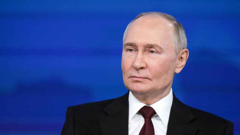 Путин: Британия и Франция винят Россию в распаде их колониальных империй